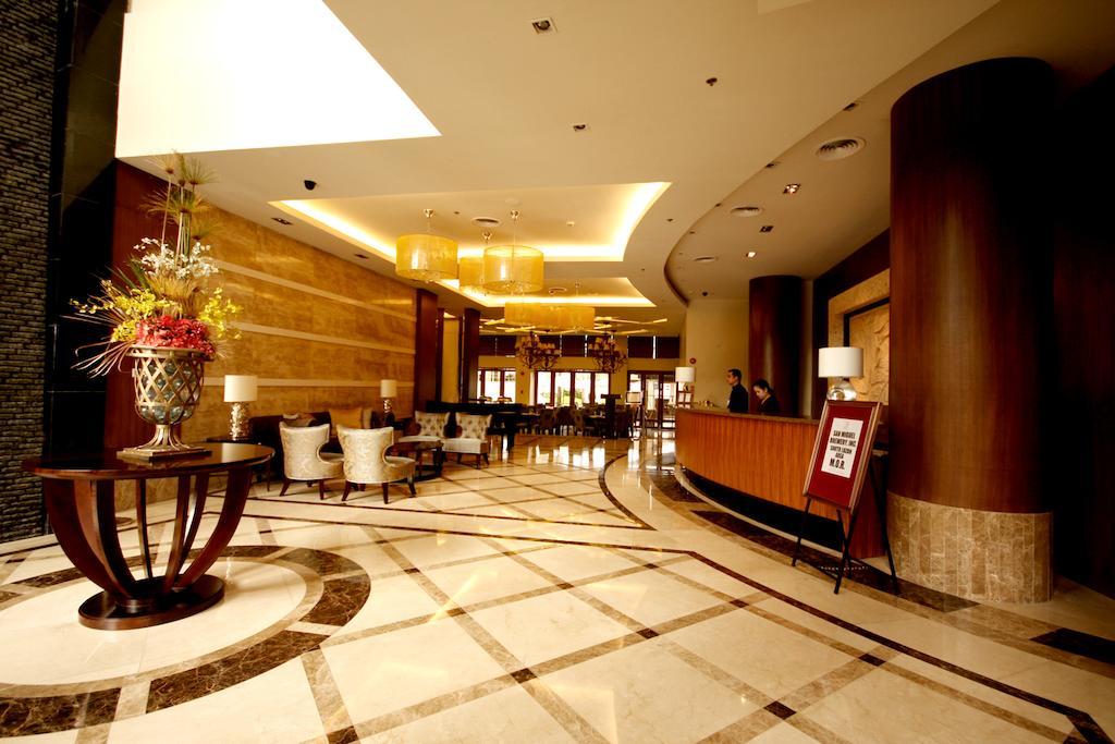 The Avenue Plaza Hotel Naga  Luaran gambar