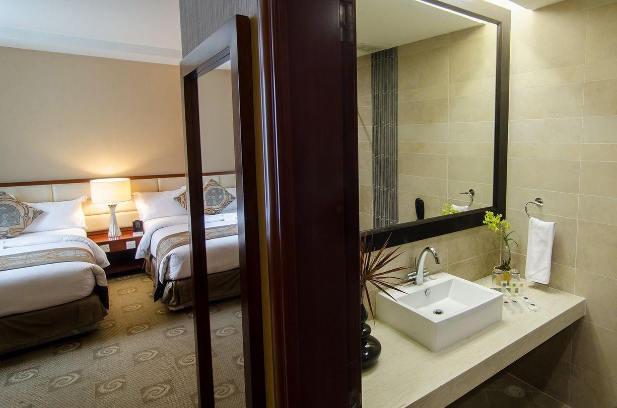 The Avenue Plaza Hotel Naga  Luaran gambar