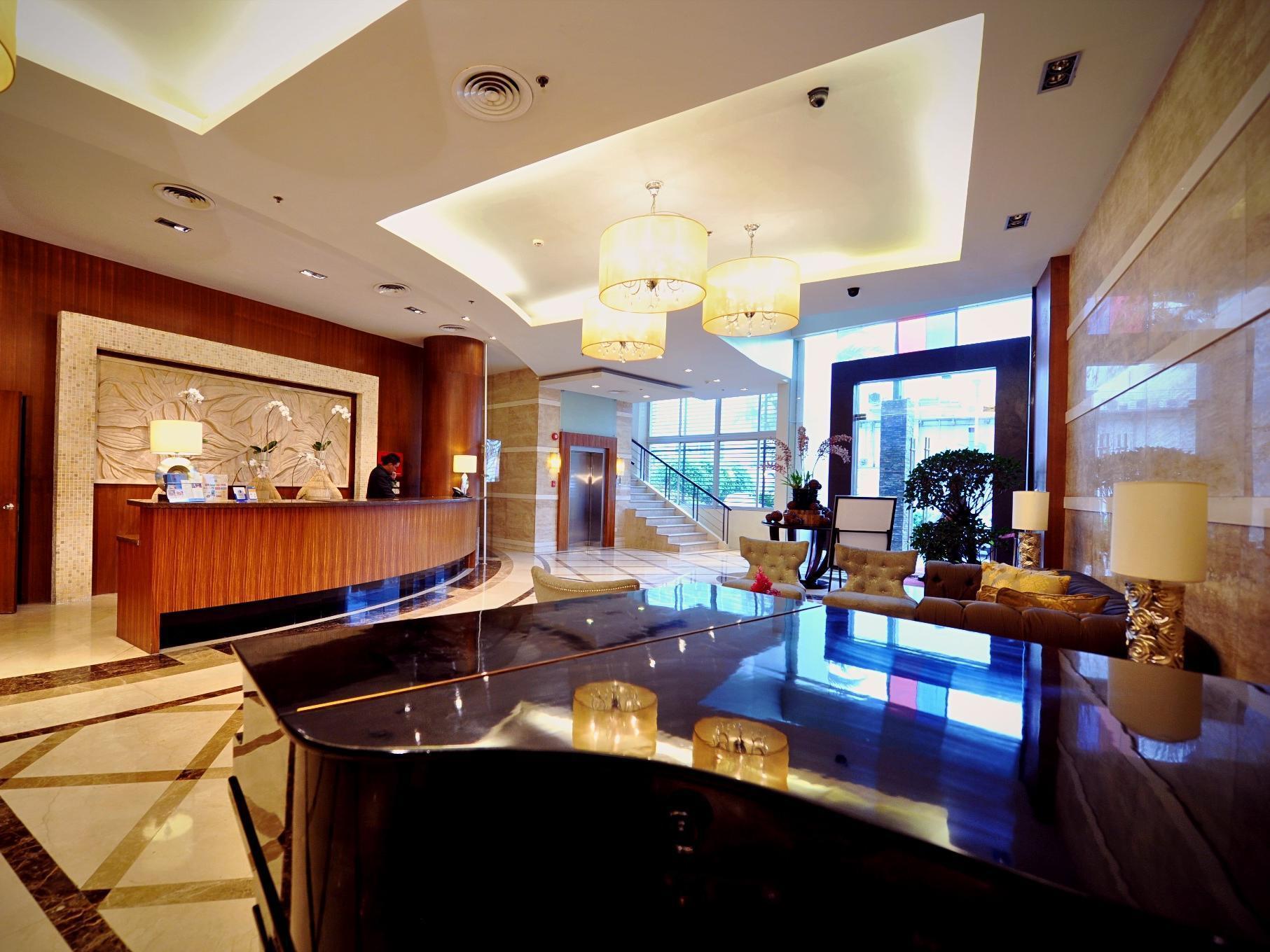 The Avenue Plaza Hotel Naga  Luaran gambar