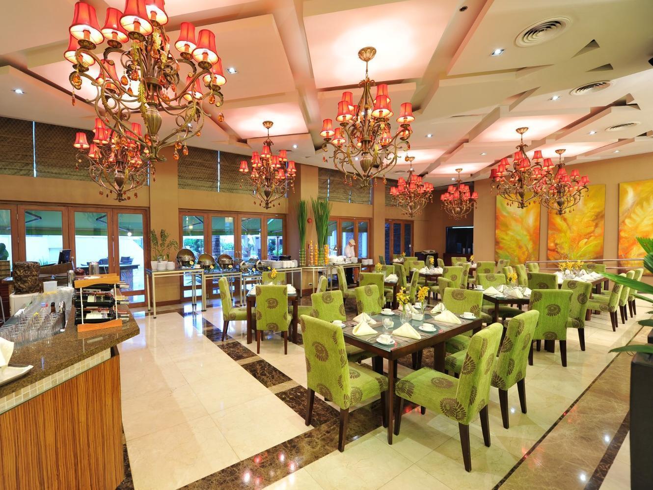 The Avenue Plaza Hotel Naga  Luaran gambar